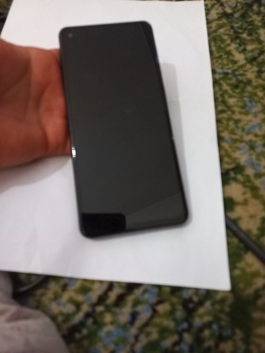 SAMSUNG A21.  Ideal