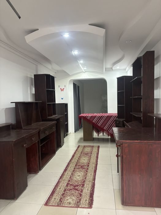 ex:MobilãÎnStareFoarteBunãSePoteVedeaOrcandDoritiSiLaCeOrãVreții…………..