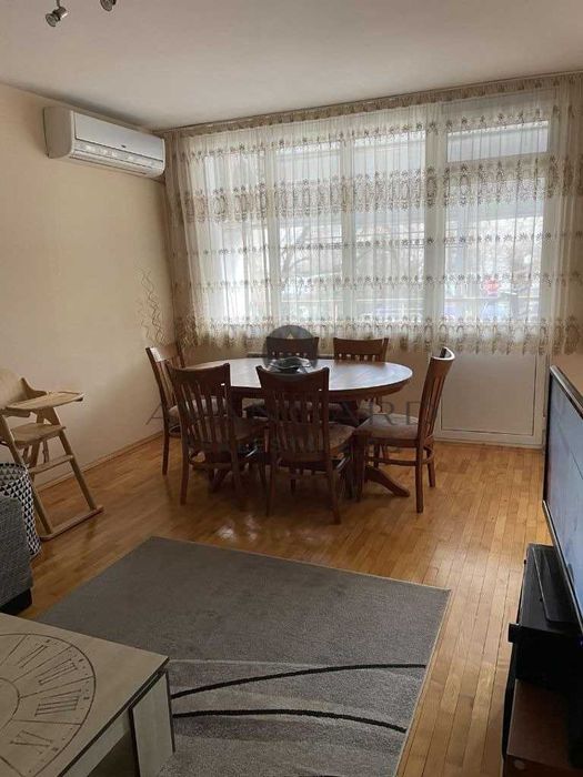 Продава се Тристаен апартамент в Пловдив, Център - 110 кв.м за 1855 €/кв.м - Снимка #2