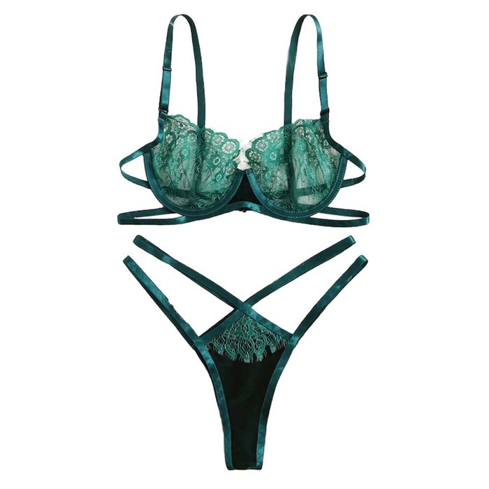 Set lenjerie dantela si catifea verde