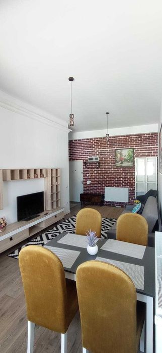 Cazare Regim Hotelier Ap 2 Camere cu  parcare inclusa !