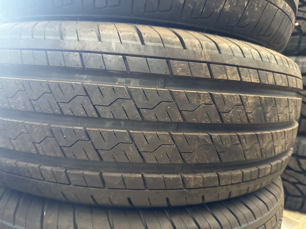 Three-A 235/65R16C EFFITRAC 115/113R