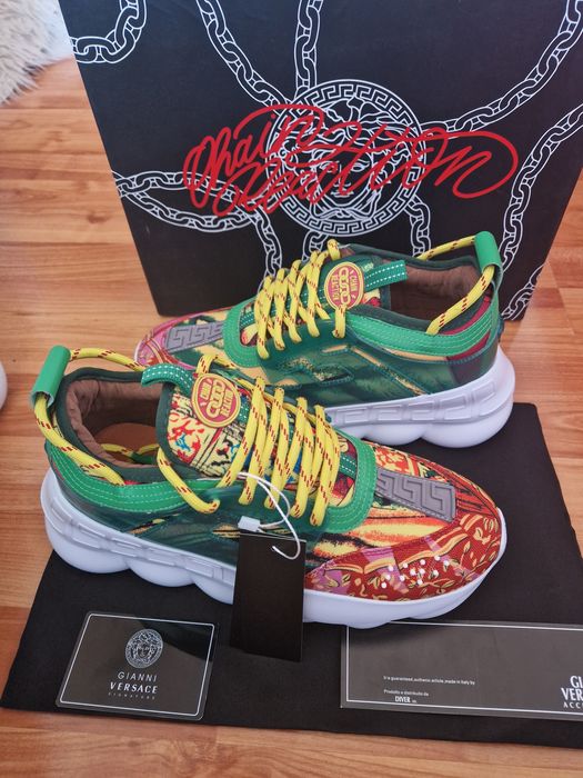 Adidași Versace Chain Reaction