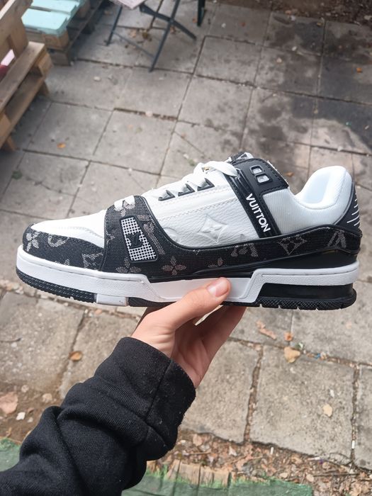 Louise Vuitton Trainer black
