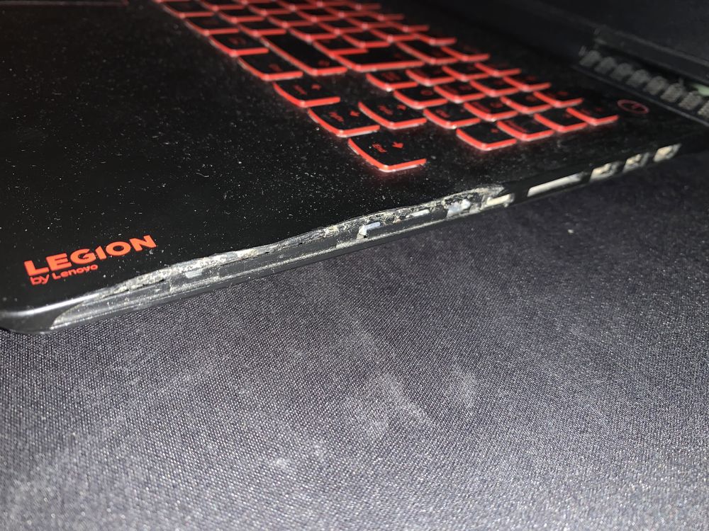 Laptop lenovo Y520