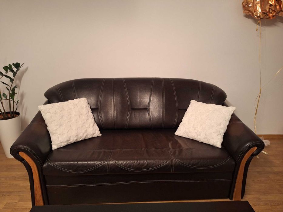 Vand set canapele 2+1 din piele