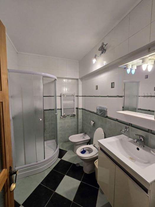 Inchiriez apartament orizont