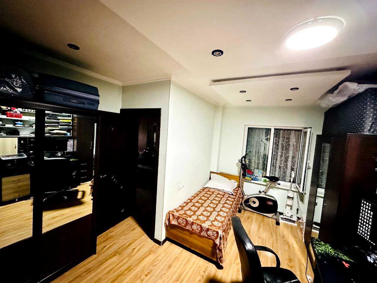 СРОЧНО продажа 5/1/5 Юнусабад 14кв, сзади Самары, 120м2