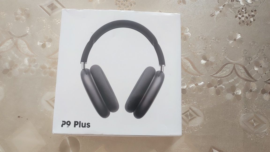 P9 PLUS Naushnik