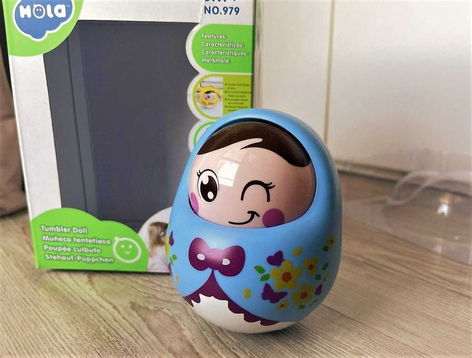 Неваляшка Hola, Испания