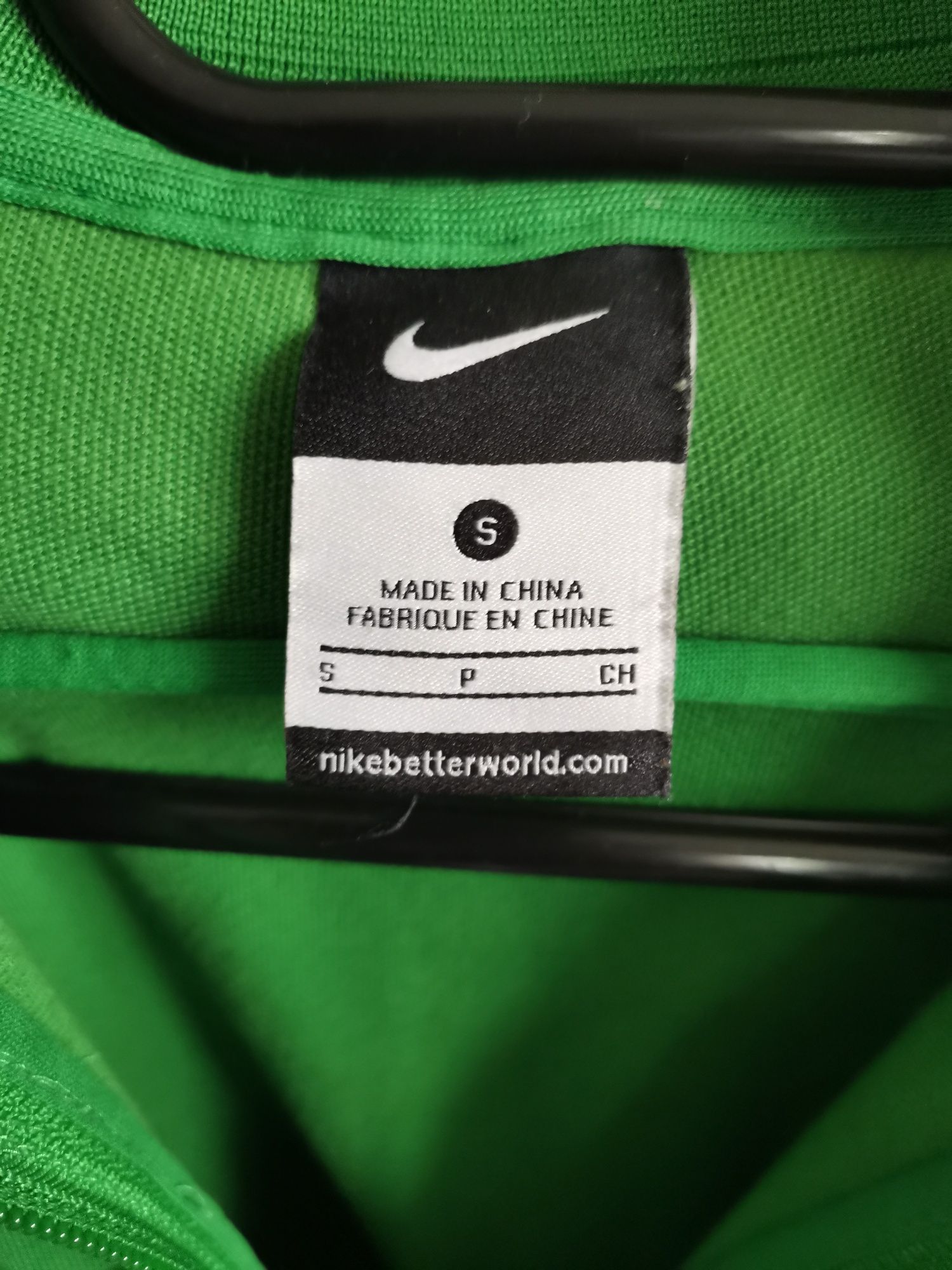 Горнище NIKE,размер S.