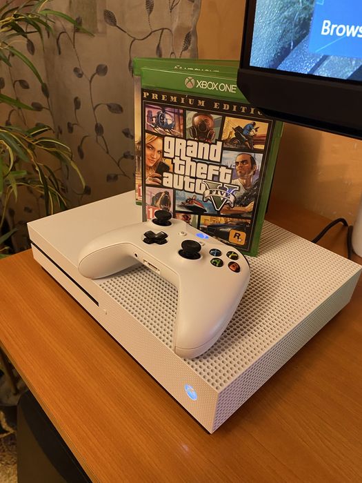 Xbox one S imprcsbil 1Tera Stocare