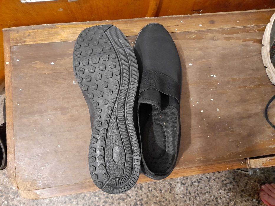 Спортни обувки олекотени