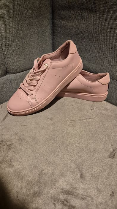 Adidasi Tommy Hilfinger