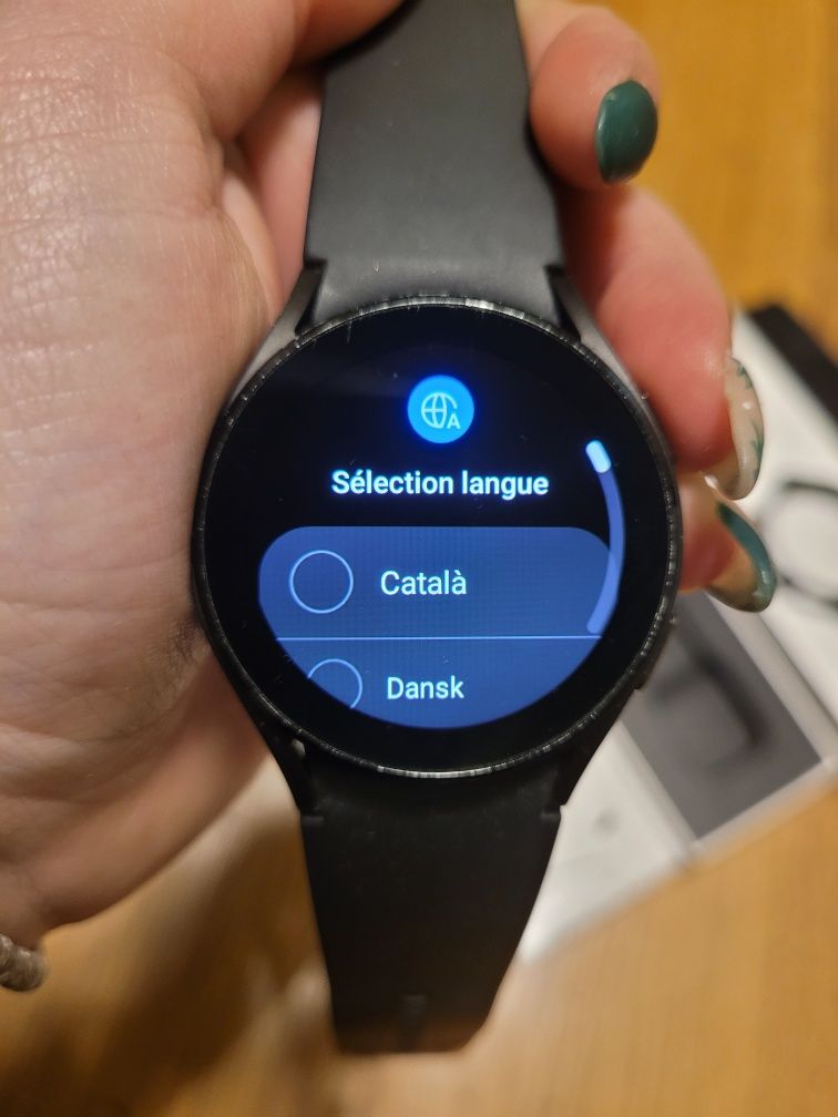 Смарт часовник Samsung galaxy watch 4