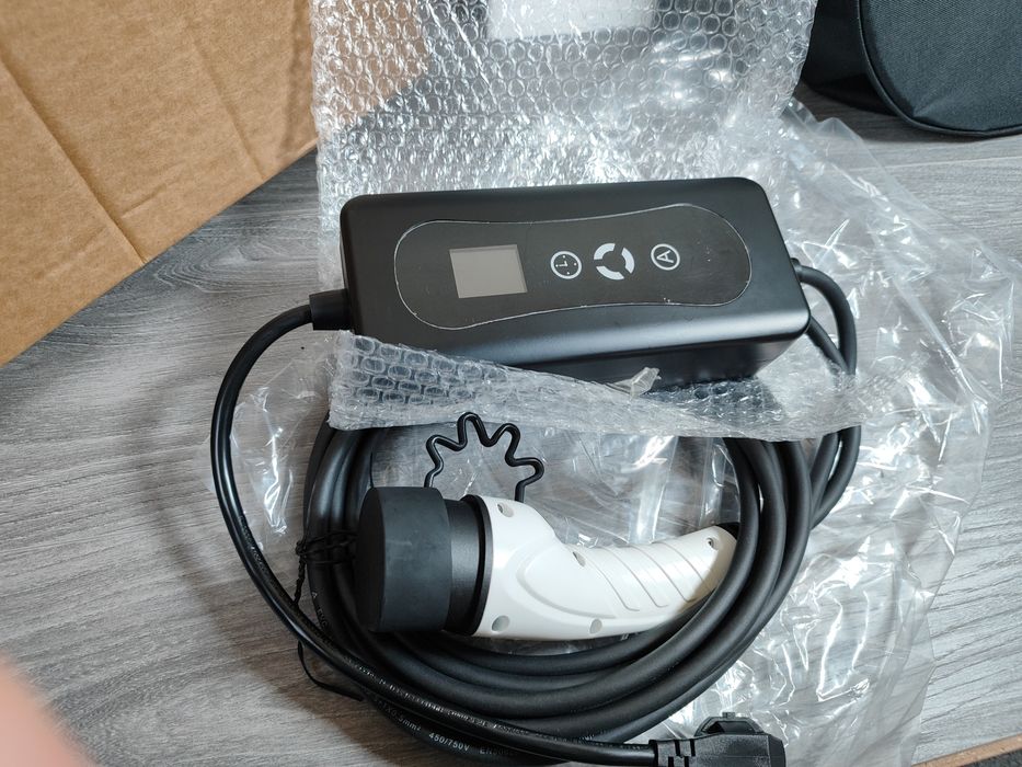 ПРОМО ! GEARZAAR  3.7 kW Type 2 зарядно за  автомобили  / коли !