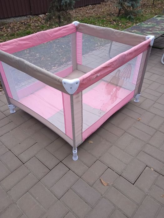 М а н е ж  складной