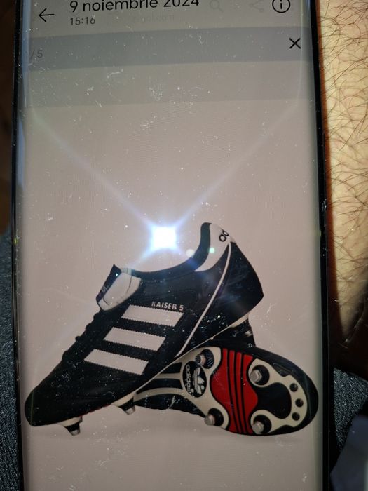 Ghete fotbal adidas original,noi,nefolosite,nr 41,5