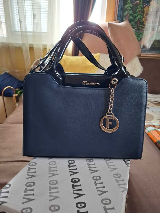 Дамска чанта (офис)