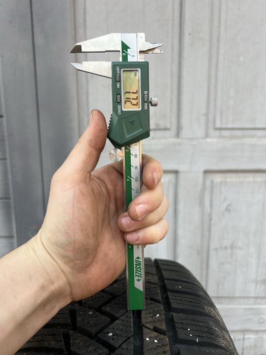 Anvelope 215 65 17 Continental