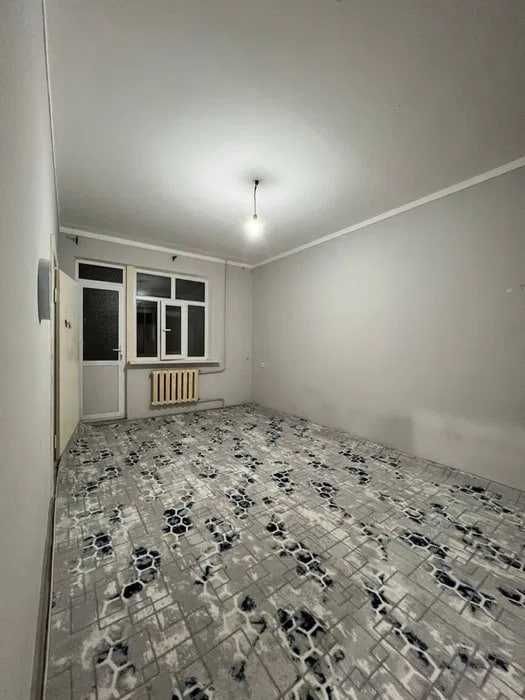 Продается 1-комнатная Мирзо-Улугбек, 33 кв.м, рядом Институт Маданият