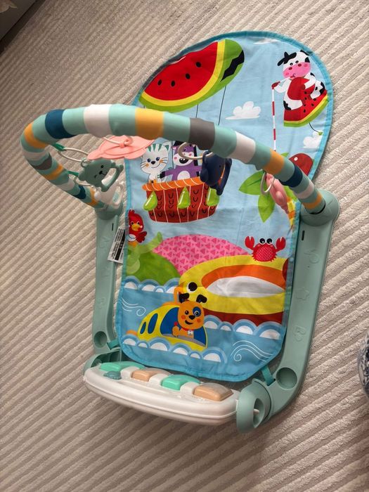 Игравой коврик почти новый