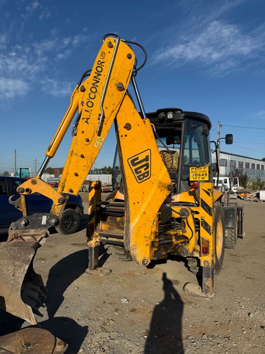 Vând Buldoexcavator Jcb 3 cx