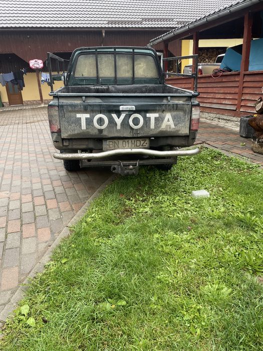 Toyota hilux 2004 de vanzare