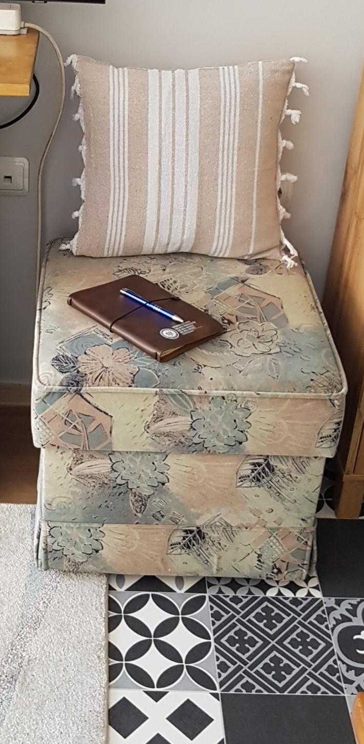 комплект фотьойл и табуретка