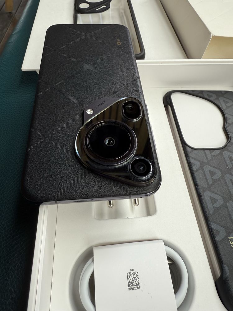 КАТО НОВ Huawei Pura 70 Ultra 512GB Black 36м. ГАРАНЦИЯ