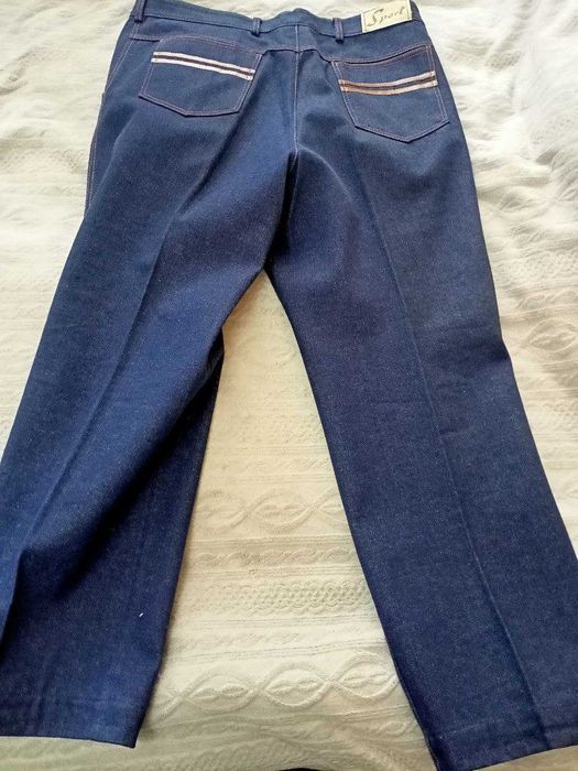 джинсы мужские синего цвета. новые.