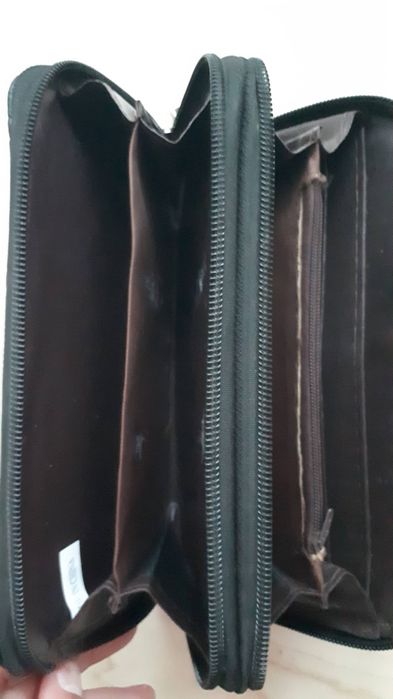 Дамски   портфейл