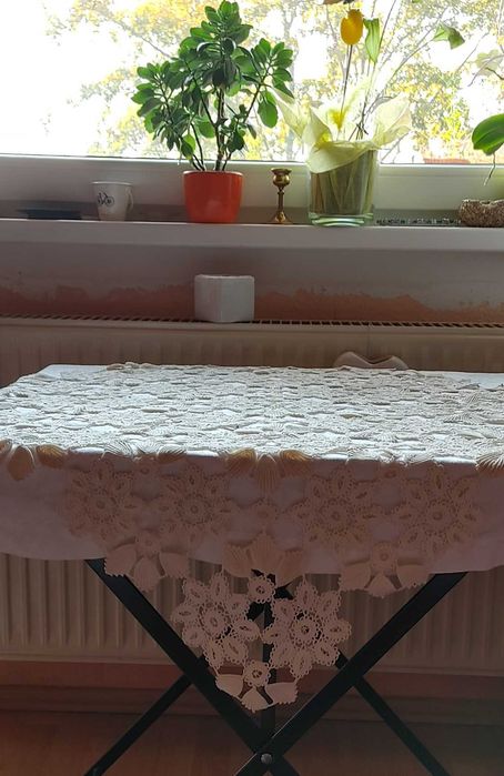 Fata de masa crosetata