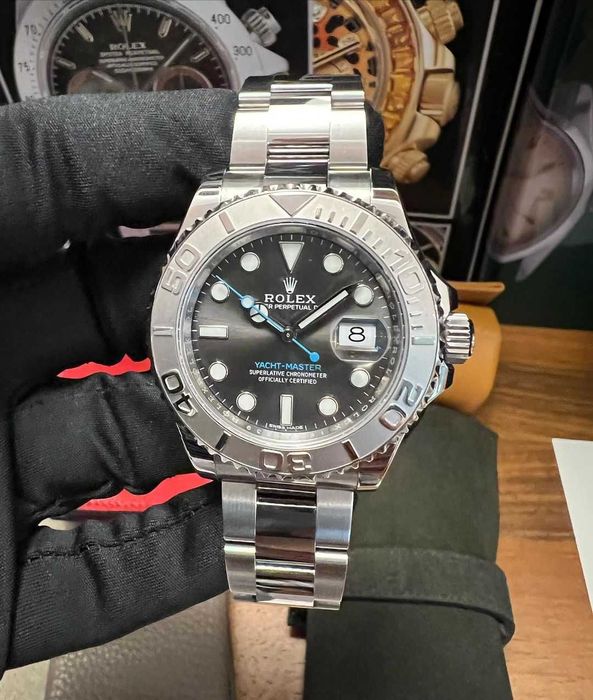 Rolex Yacht-Master Platinum сиво