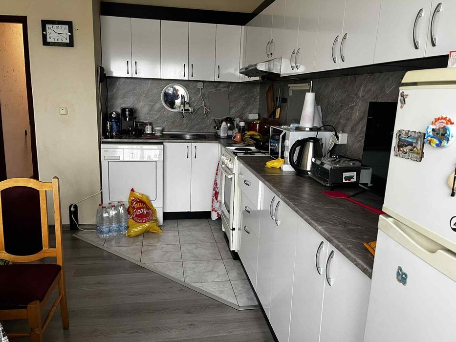 Продава се Двустаен апартамент в Пазарджик, Изток - 74 кв.м за 462 €/кв.м - Снимка #1
