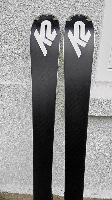 Ski K2  super stare noua