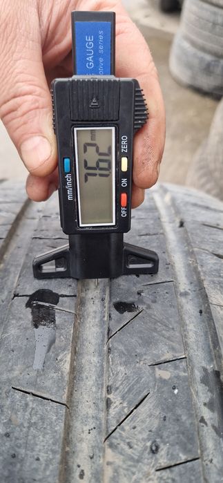 Vând cauciucuri vară marca Bridgestone