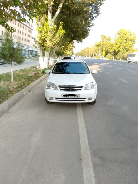 Laseti 2 pazitsiya sotiladi