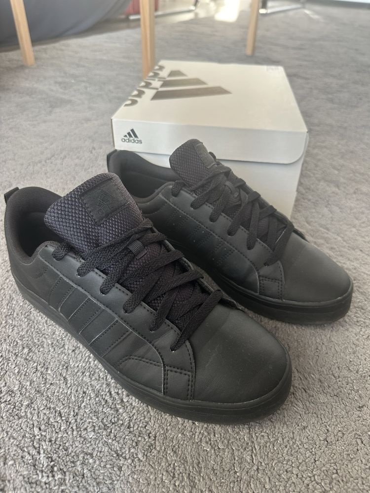 Маратонки Adidas pace кецове 44
