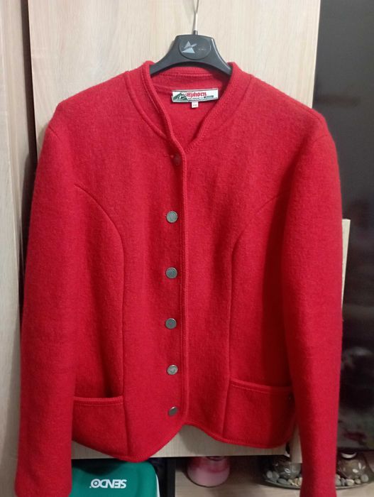 Geacă damă de vânzare