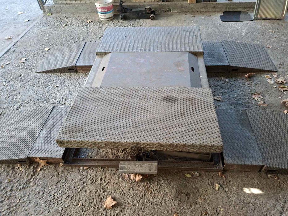 Подемник за коли