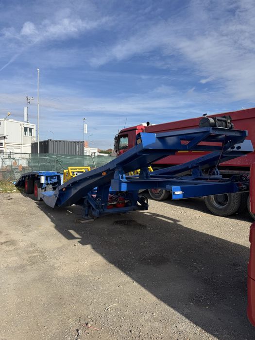 Trailer cap tractor 2