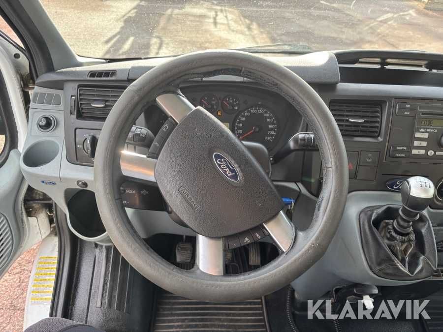 Ford Transit 2011