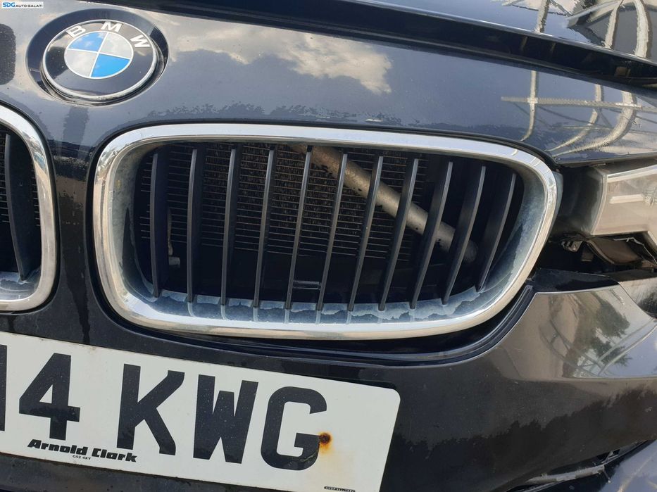 Grila Nara Stanga de pe Bara Spoiler Fata BMW Seria 3 F30 F31 2011 - 2014 [K6653]