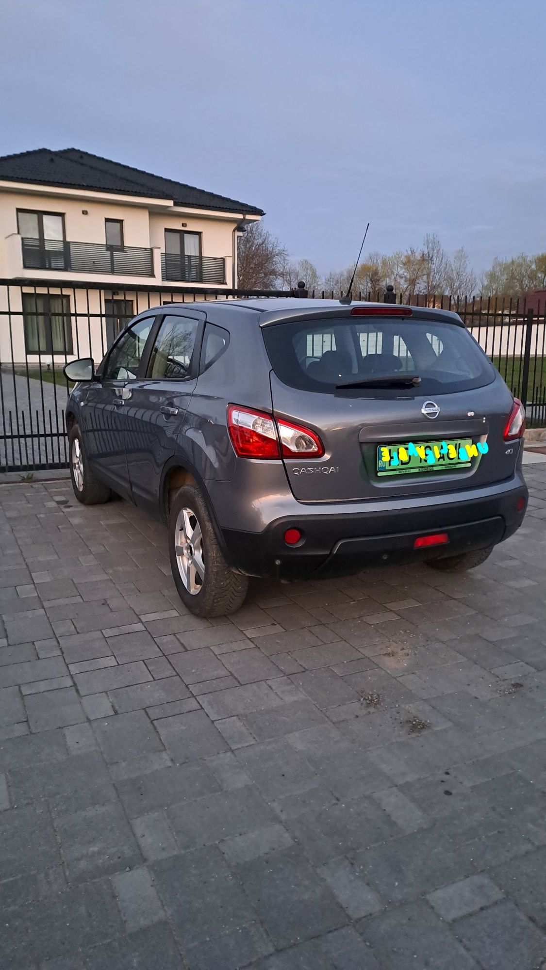 Nissan qashqai 1,5 dci 2010