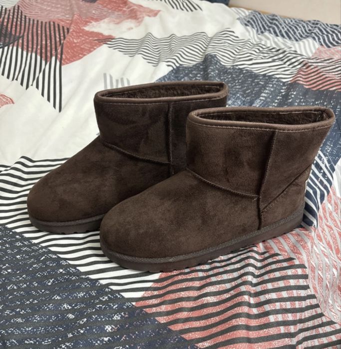 Ghete dama tip ugg