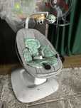 Продам  электрокачель  4moms MamaRoo5 с вкладышем