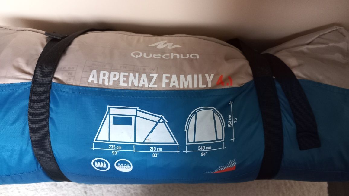 Cort camping Arpenaz