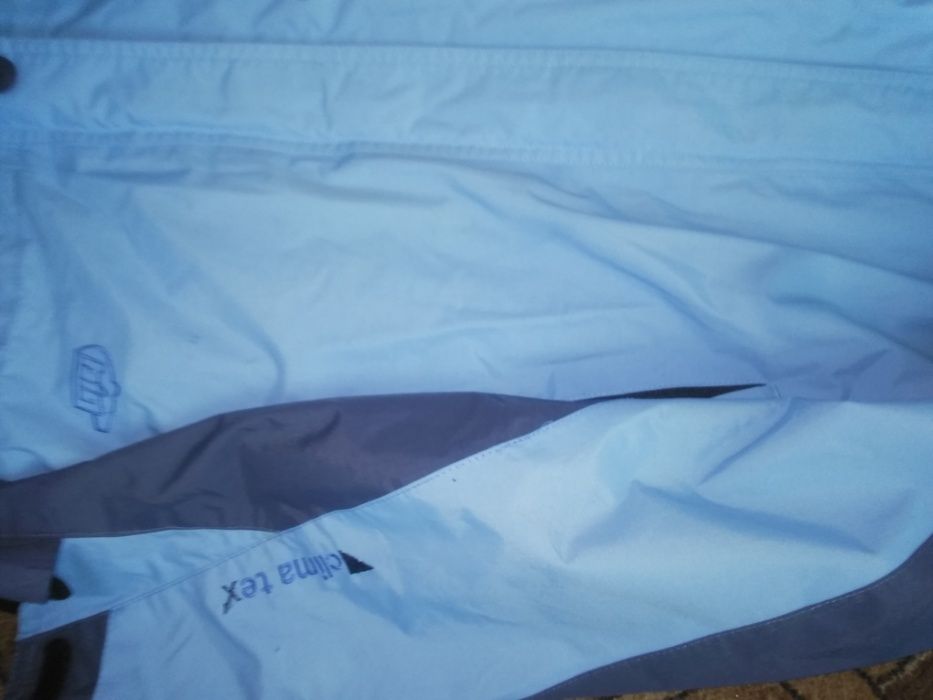 Есенно-пролетно яке