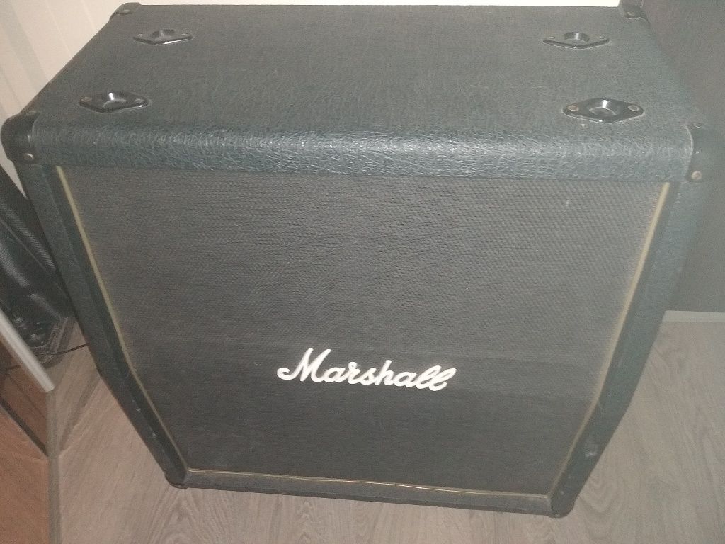 Boxa Marshall AVT  412 lead 4 x 12 England